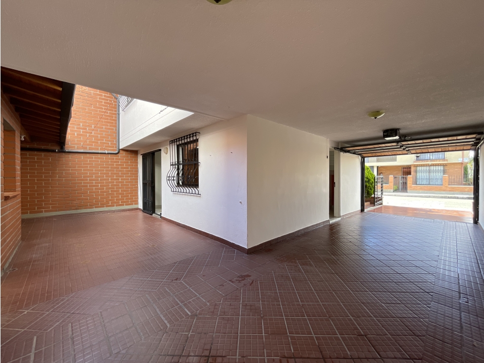 CASA EN SAN ANTONIO DE PEREIRA (RIONEGRO) — foto 6
