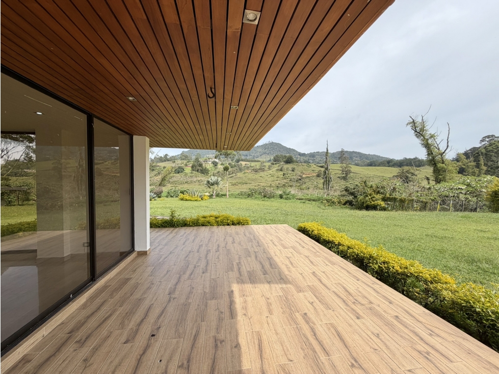 CASA CAMPESTRE VÍA SAN ANTONIO- LA CEJA EN CONDOMINIO CERRADO — foto 4