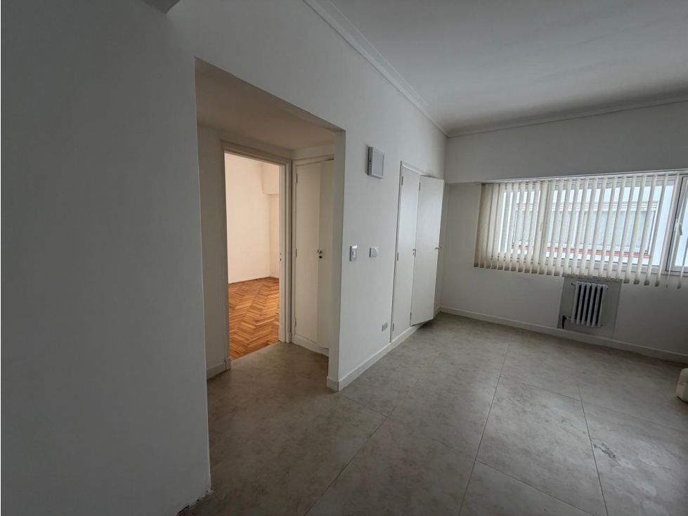 DEPARTAMENTO 3 AMBIENTES ZONA CENTRO LA Rioja 2300