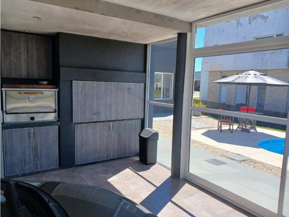 CASA EN BARRIO PRIVADO TIERRA DEL MAR — foto 2