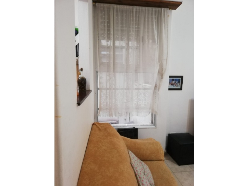 3 AMBIENTES CON DEPENDENCIA MORENO 2200 - 4