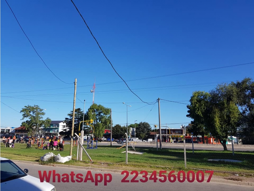 VENTA IMPORTANTE EDIFICIO SOBRE COLECTORA EN BATAN - 4