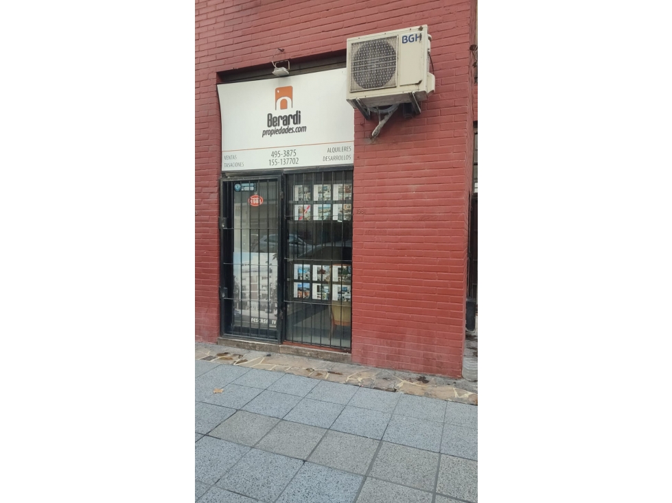 VENTA LOCAL COMERCIAL ZONA TRIBUNALES — foto 3
