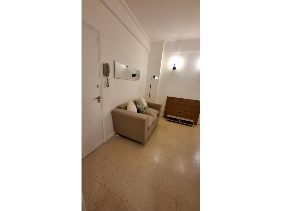 DEPARTAMENTO 2 AMBIENTES ZONA PLAZA COLÓN BOLIVAR 2200 - 6