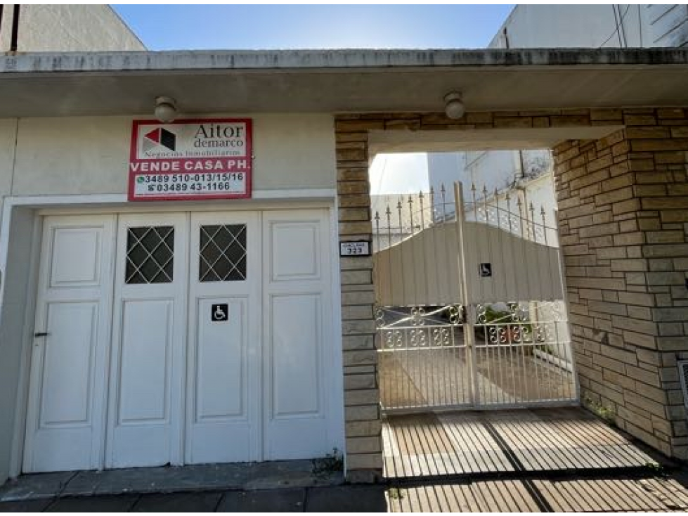 Casa en venta en pleno centro y cerca de zonas deportivas
