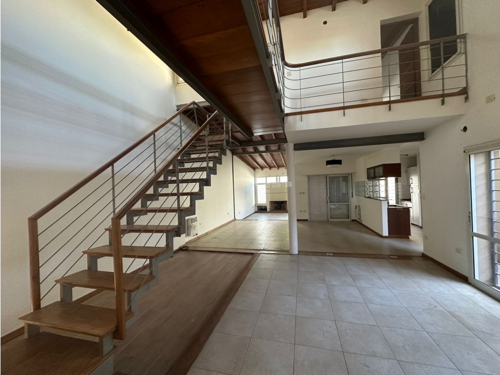 Casa en barrio residencial a la venta - 3