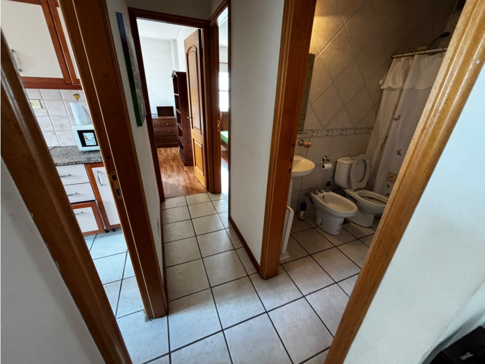 Departamento centrico con dos dormitorios y amoblado en alquiler - 4