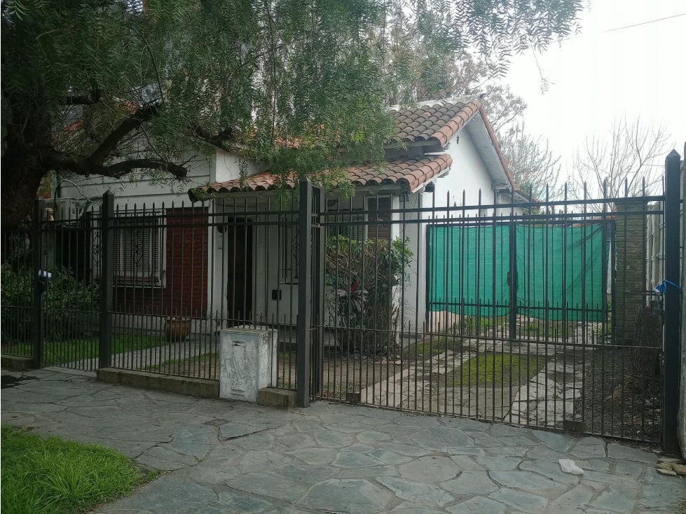 Oportunidad de alquier chalet en Paso del Rey centro - 1