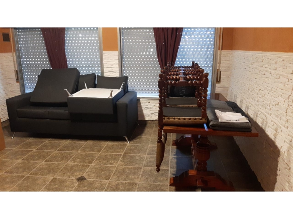 VENDO CASA en San Antonio de Padua con Pileta - 3