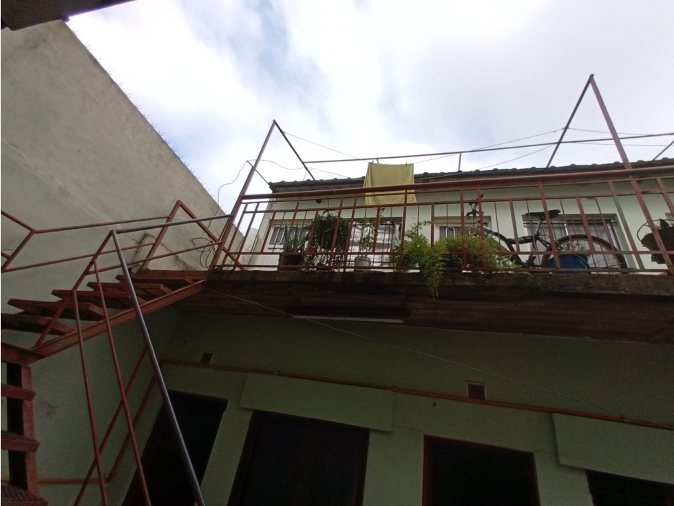 Oportunidad en Merlo vendo enn Block complejo con 12 habitaciones - 4