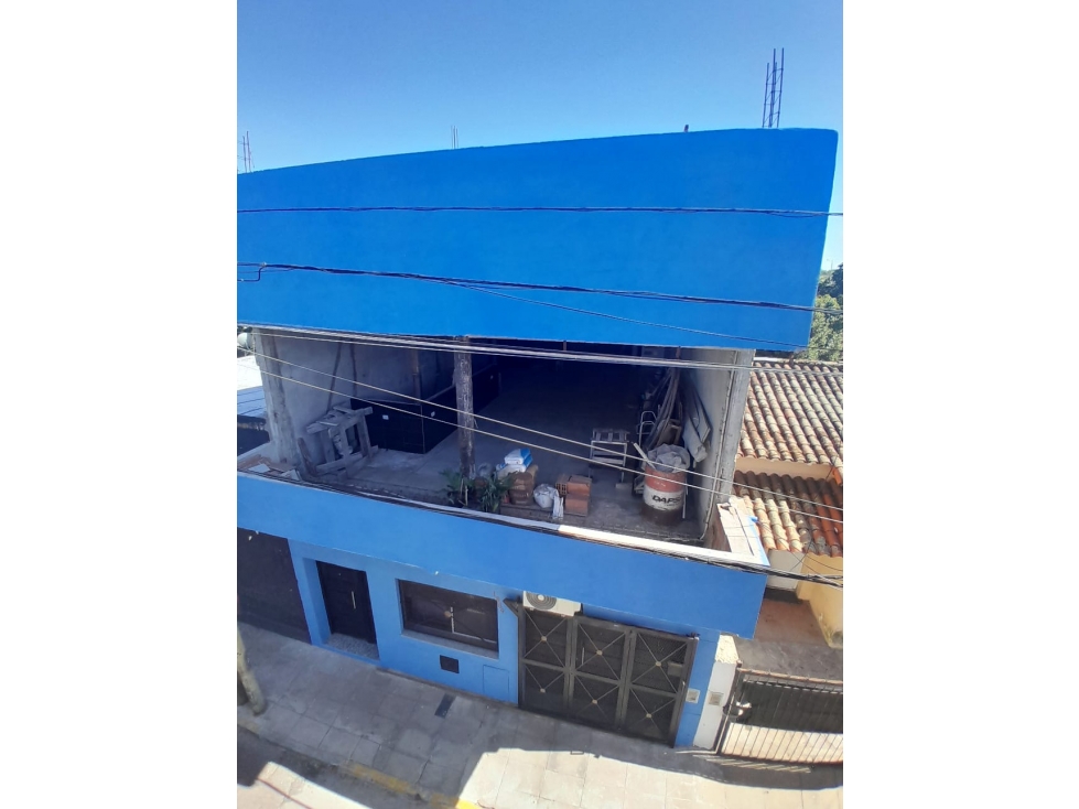Venta Merlo Centro casa terminada con losa en tres niveles — foto 4