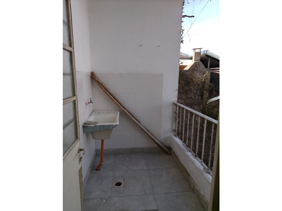Alquilo departamento en Paso del Rey Centro — foto 5