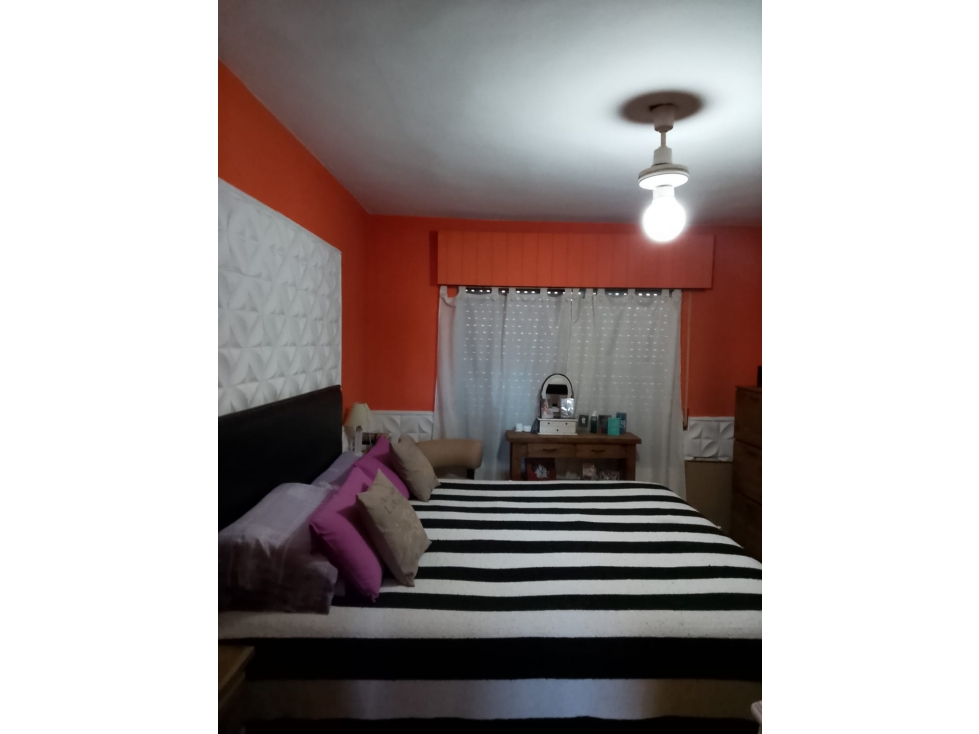 VENDO CASA en San Antonio de Padua con Pileta - 6