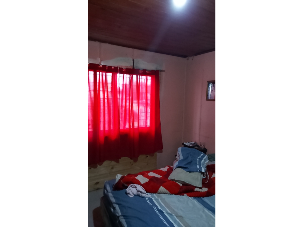Vendo Casa 3 Ambientes con Jardín y Entrada de Auto en Merlo Norte — foto 6
