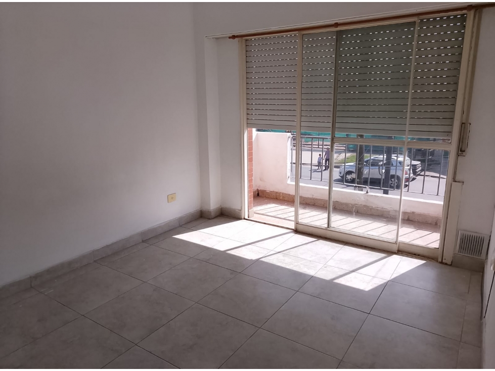 Alquilo departamento en Paso del Rey Centro — foto 6