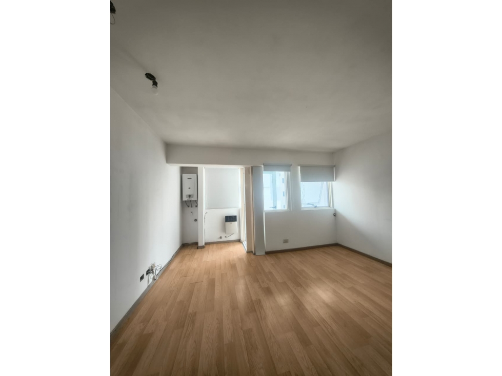Alquiler - amplio monoambiente - Ov lagos 1112