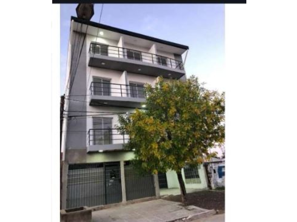 SE VENDE DPTO EN ROLDAN 488 - 1