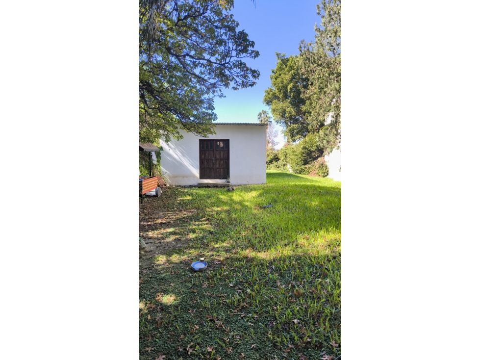 Oportunidad terreno con fondo al Río Negro. Feldman 667 - 2