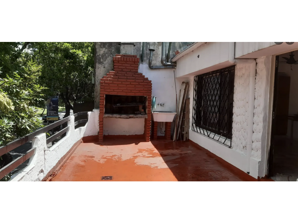 3 ambientes en PLANTA ALTA + GALPON EN PLANTA BAJA - 1