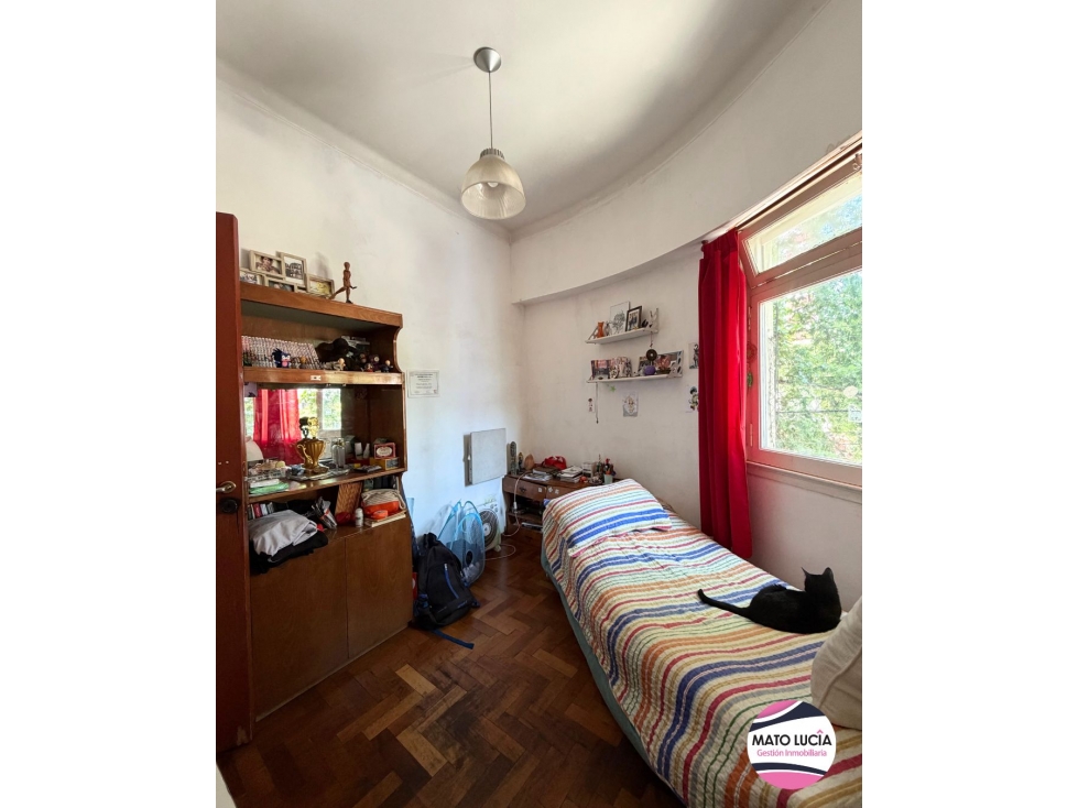 3 AMBIENTES CON BALCON - 2DO POR ESCALERA - MUY LUMINOSO! - 6