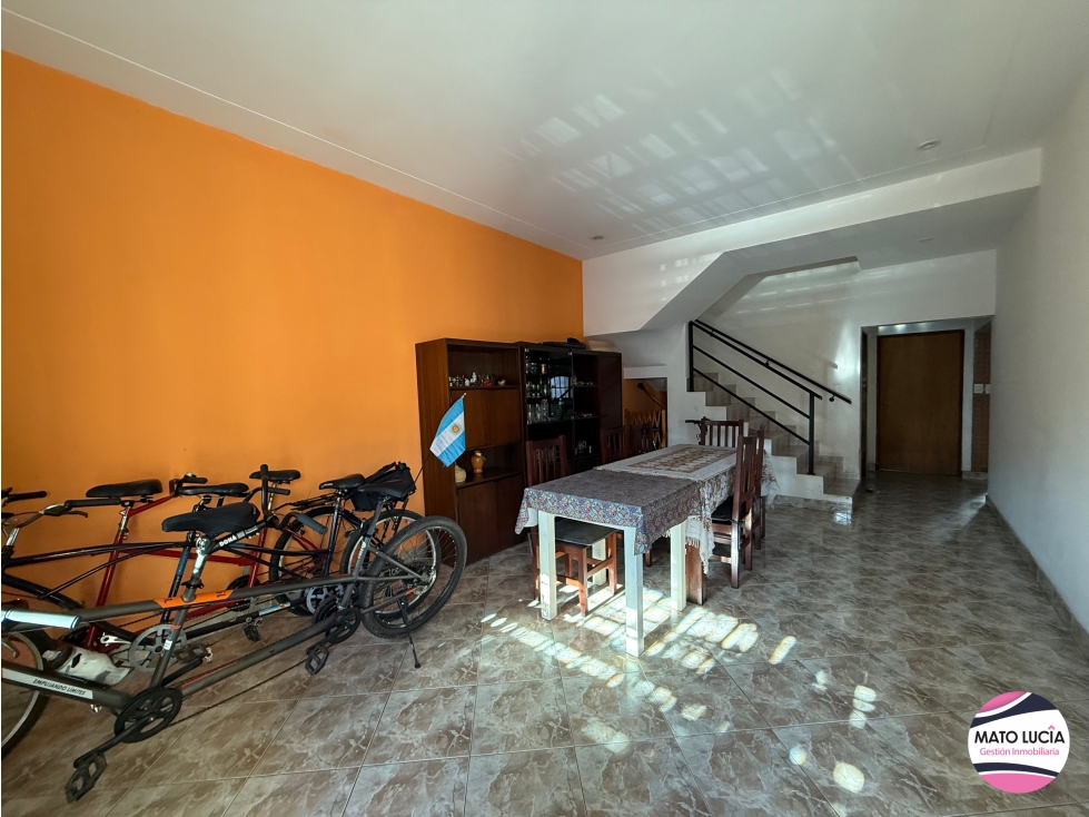 Casa en Venta - 6 Amb - Garage - Jardin - Terraza - 3