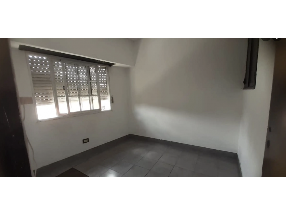 3 ambientes en PLANTA ALTA + GALPON EN PLANTA BAJA - 4