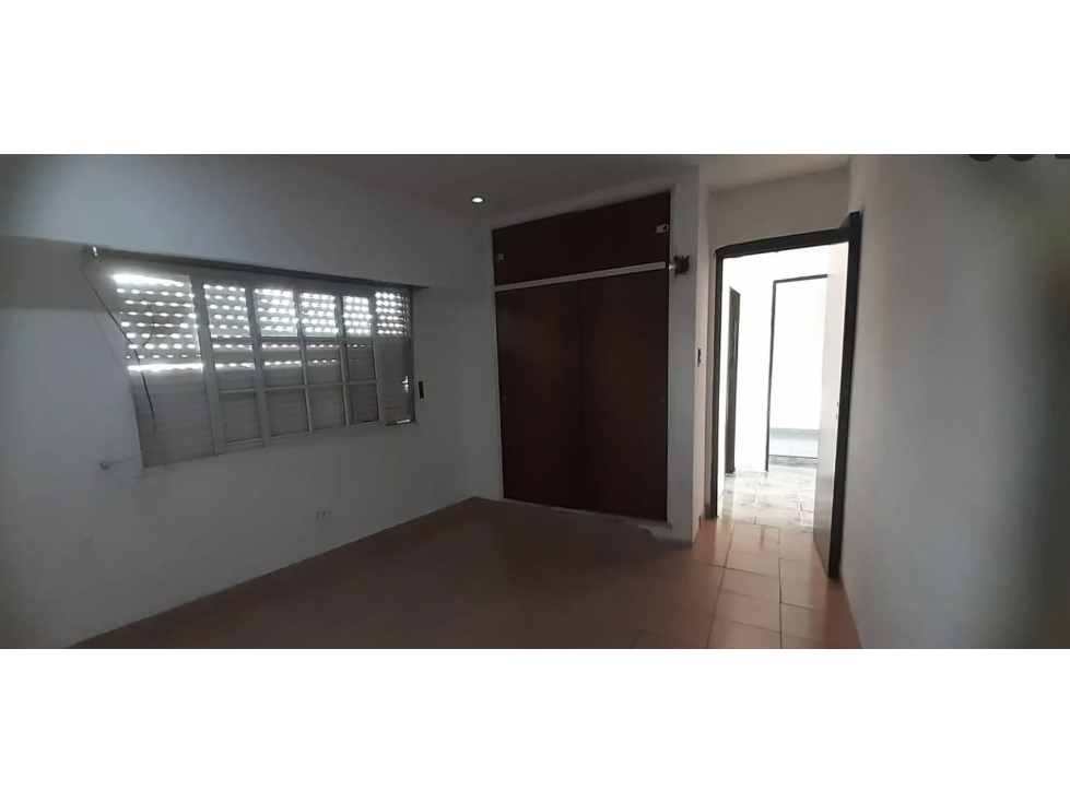 3 ambientes en PLANTA ALTA + GALPON EN PLANTA BAJA - 5