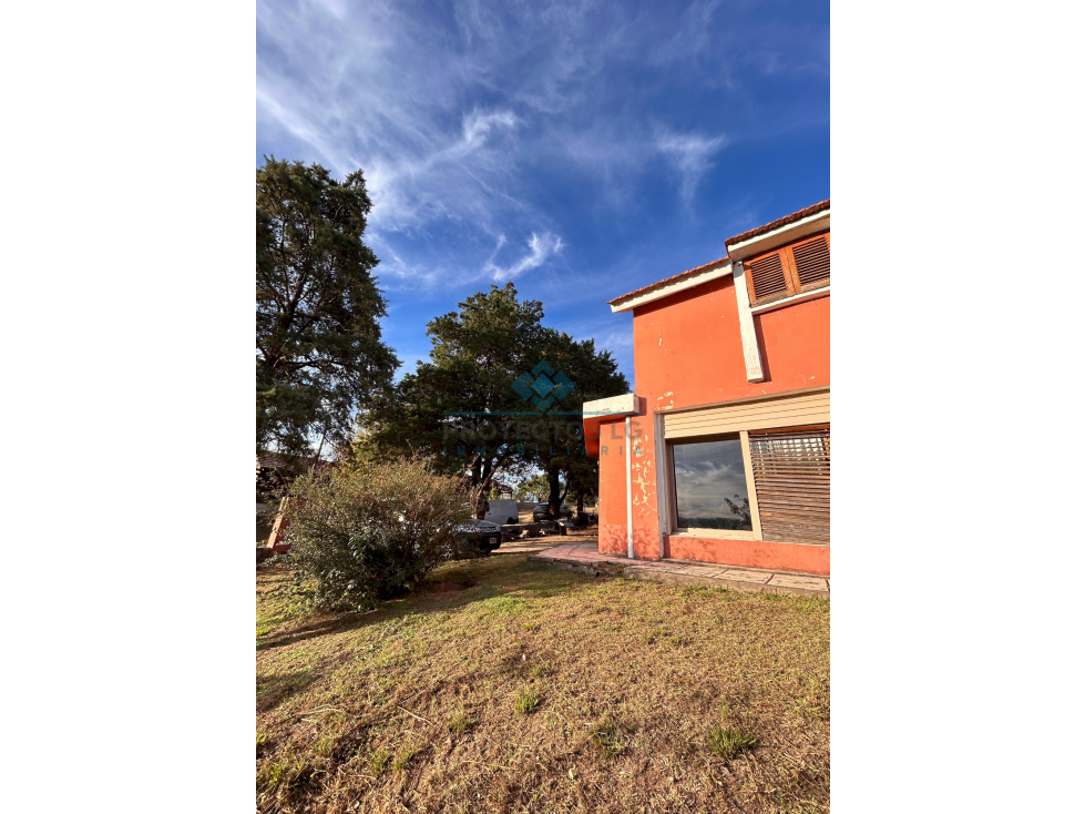 VENTA CASA CON PILETA Y QUINCHO- EXCELENTE VISTA- ASCOCHINGA - 3