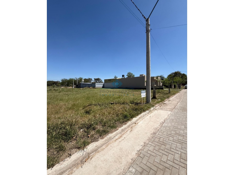 OPORTUNIDAD! VENTA - LOTE 380 m2 - SINSACATE - 2