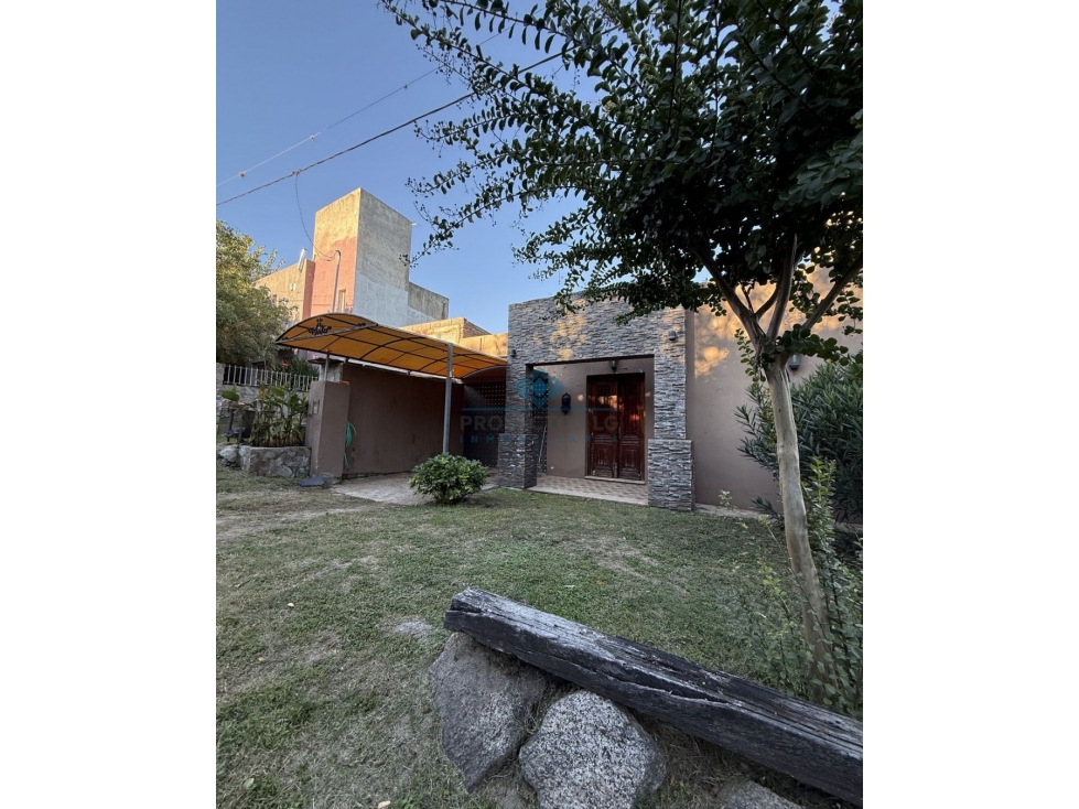VENTA- CASA 2 DORM- NUEVO PRECIO - ASCOCHINGA - 1