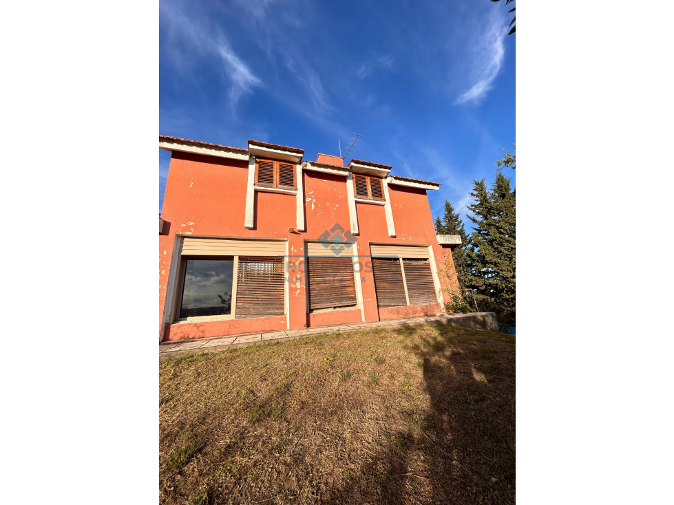 VENTA CASA CON PILETA Y QUINCHO- EXCELENTE VISTA- ASCOCHINGA - 4