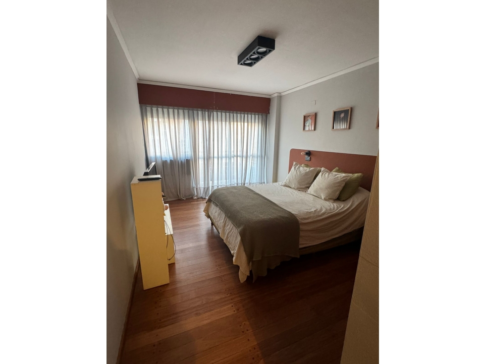 VENTA - SEMIPISO DE 3 DORMITORIOS Y 2 BAÑOS EN NUEVA CÓRDOBA - 2