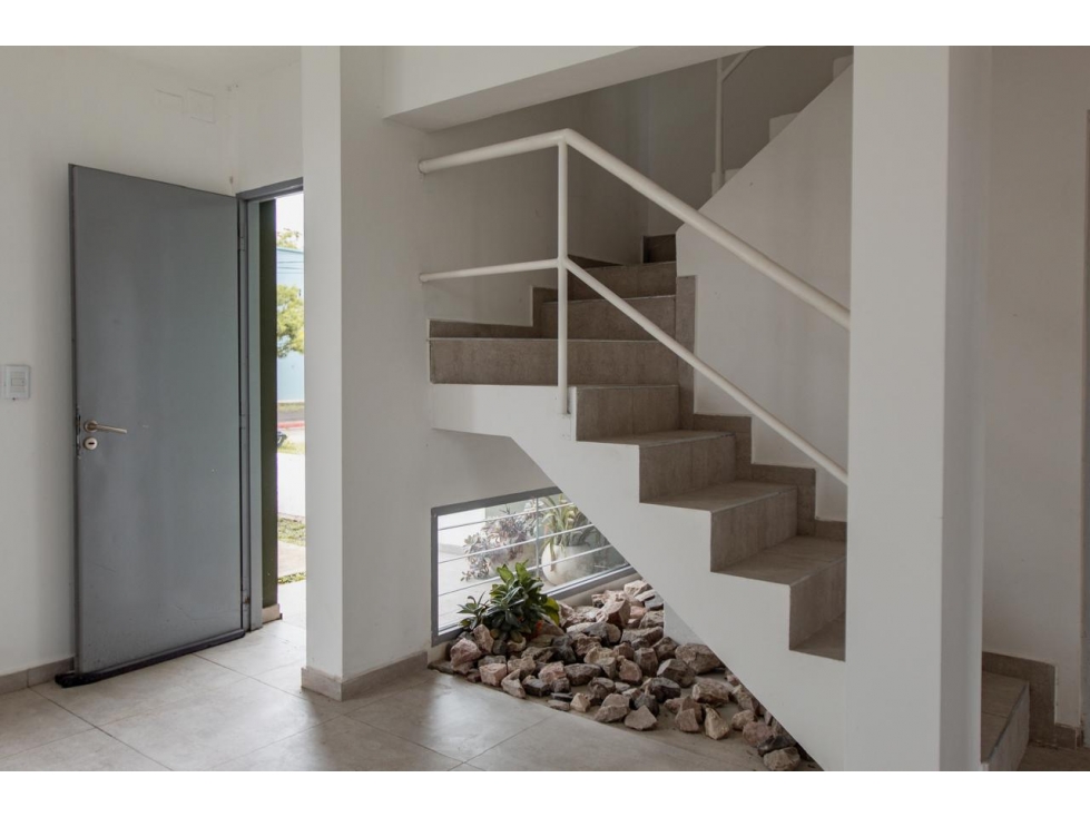 VENTA- 4 DUPLEX-2 DORM. B° LOS NOGALES, JESÚS MARÍA - 6