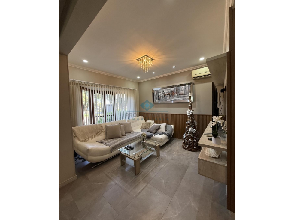 VENTA-MULTIFUNCIONAL: CASA+OFICINA+2 DEPTOS-COLONIA CAROYA - 5