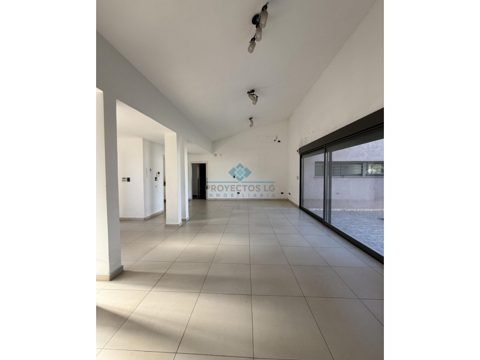 VENTA-RESIDENCIA DE CATEGORIA-4 DORM- JESÚS MARÍA - 5