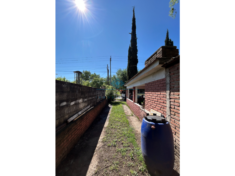 VENTA-CASA 2 dorm EN SALSIPUEDES-SOBRE RUTA - 3