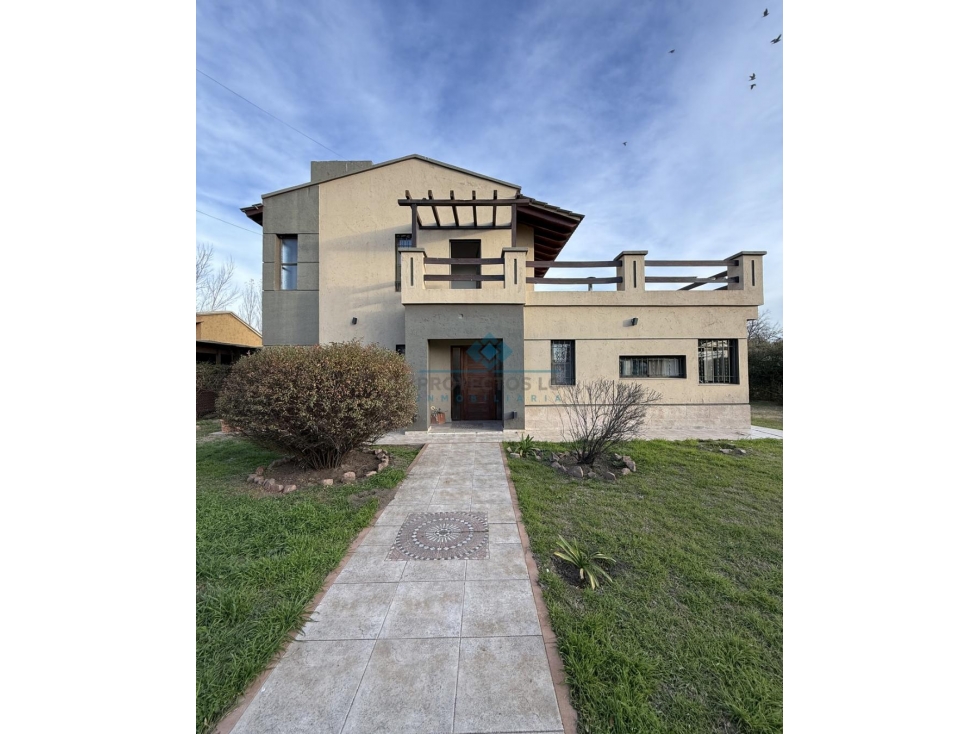VENTA-CASA 3 DORM+QUINCHO+PILETA-JESUS MARIA - 3