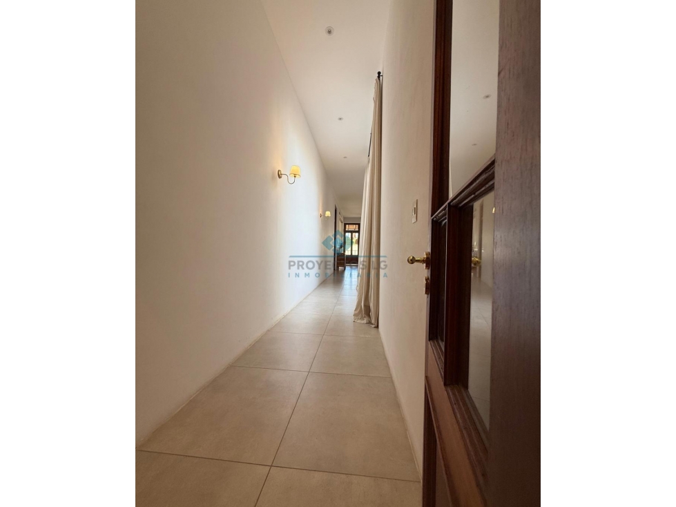 VENTA EXCLUSIVA- CHALET SEÑORIAL DE 1930 EN COLONIA CAROYA — foto 6