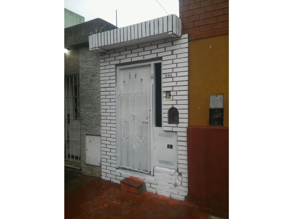 ALQUILER Bº GRAL. BUSTOS: casa interna 3 DORM. — foto 2