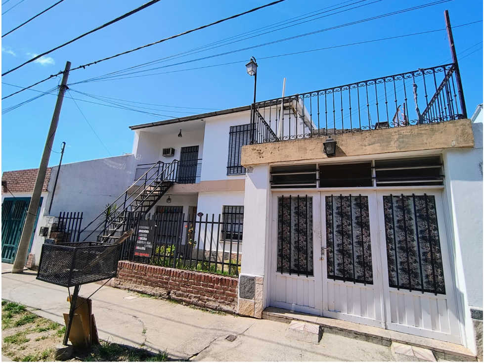 VENTA COMPLEJO de 3 DEPTOS: Bº CTRO AMERICA