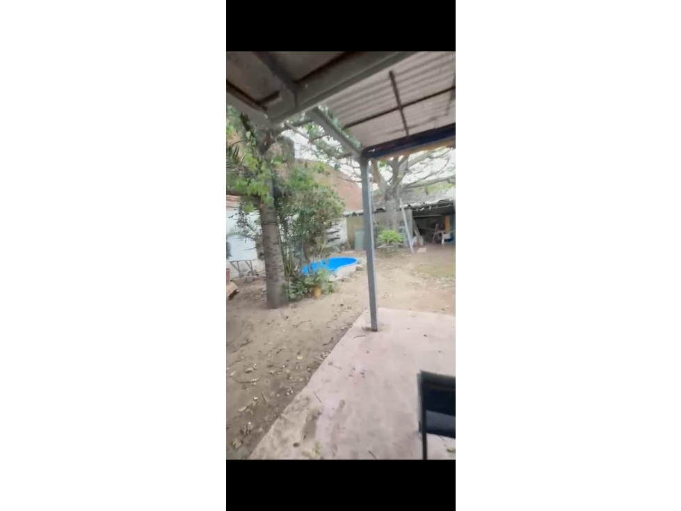 Venta: Bº General Bustos Casa con 400 m 2 Lote - 2