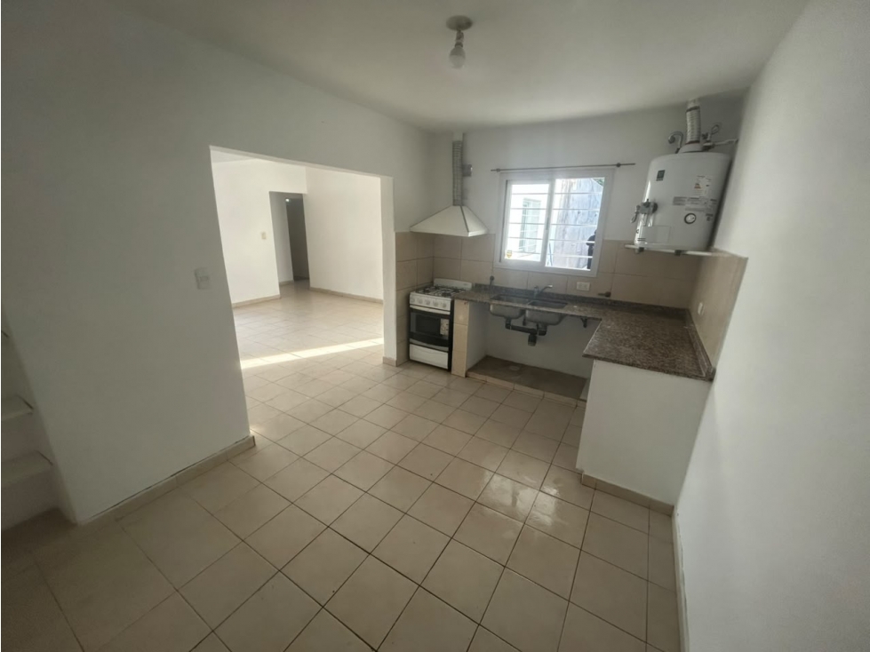 APTA CREDITO . venta: Bº GENERAL BUSTOS  casa interna  — foto 4