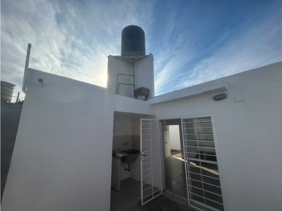 APTA CREDITO . venta: Bº GENERAL BUSTOS  casa interna 