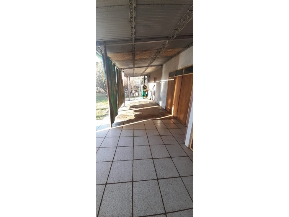 Venta Casa + Galpon - Las Gramillas, Cordoba 1954 m² — foto 4