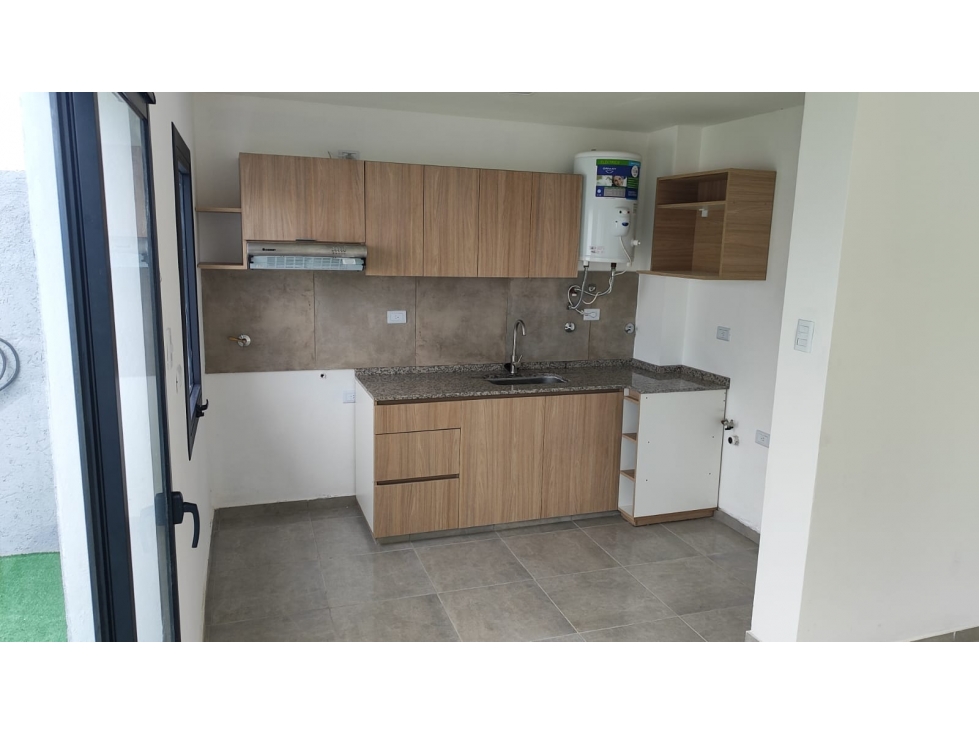 ALQUILER B° Las Toscas DÚPLEX A ESTRENAR 2 DORM — foto 2