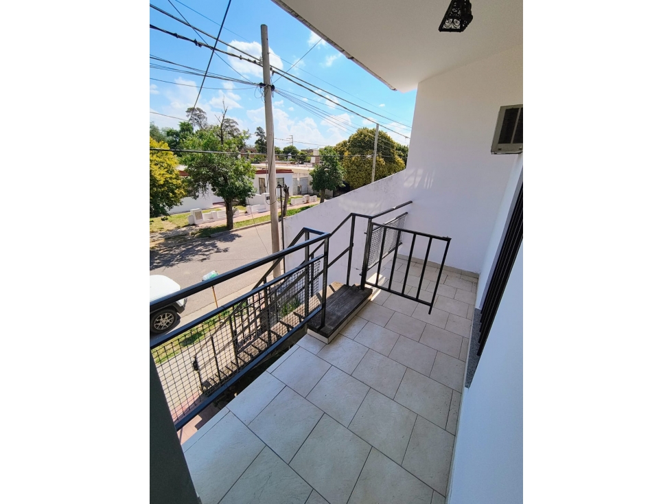VENTA COMPLEJO de 3 DEPTOS: Bº CTRO AMERICA — foto 2