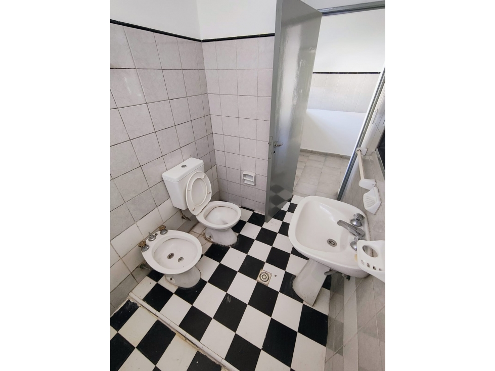 VENTA COMPLEJO de 3 DEPTOS: Bº CTRO AMERICA — foto 4
