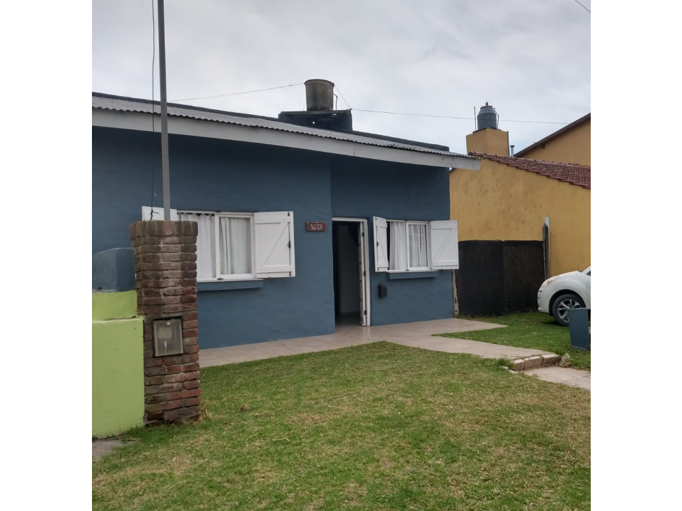 VENTA CHALET EN PUNTA MOGOTES