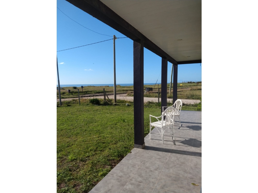 CASA PARA 6 PERSONAS FRENTE AL MAR EN ALQUILER TEMPORARIO - 5