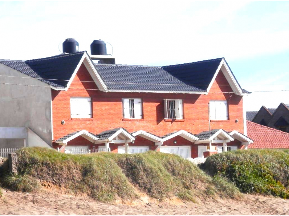 DUPLEX FRENTE AL MAR EN ALQUILER TEMPORARIO — foto 2